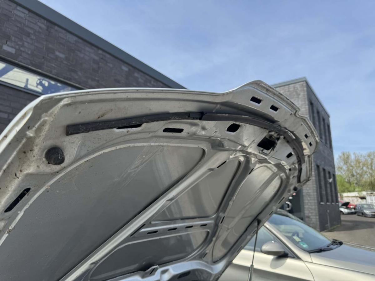 VW Bora original Motorhaube LA7W Reflexsilber Bj.2002